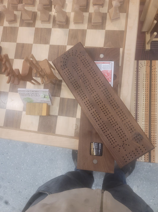 Walnut Cribbage board